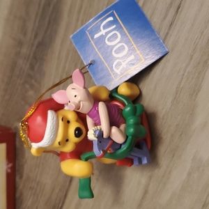 Disney ~ Winnie The Pooh ~ Pooh & Piglet  Ornament ~